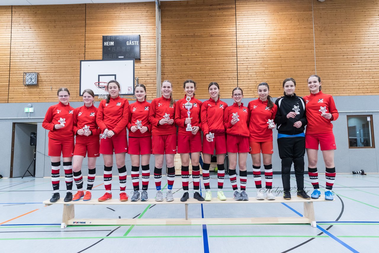 Bild 92 - B2 Loewinnen Cup